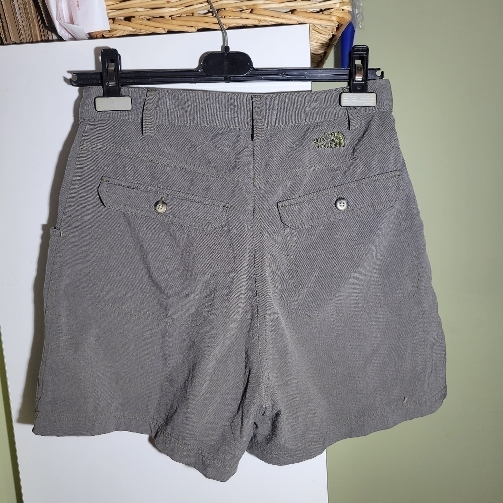 ❤️ 3 for $35 THE North Face shorts womens high waist olive green gray size 8 - Picture 2 of 6